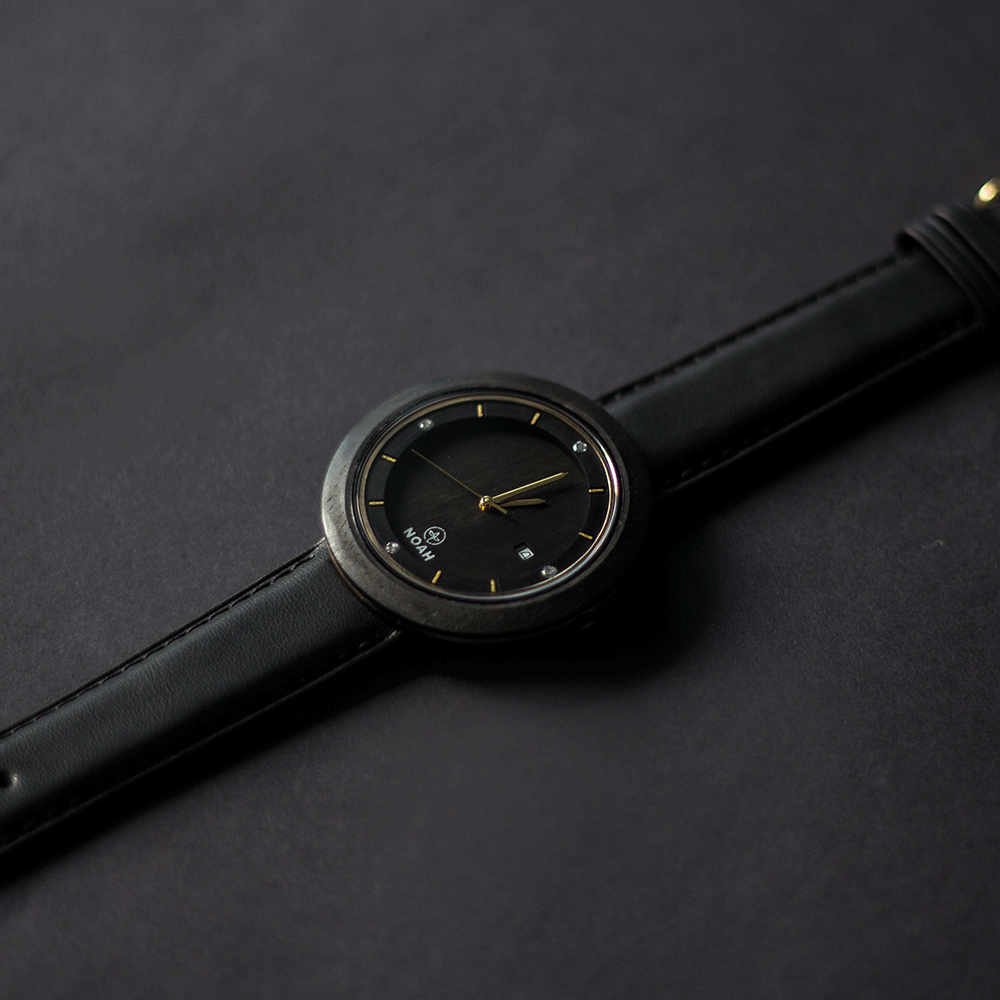 Ebony Gold Diamonds, ceas NOAH din lemn (imaginea 2)
